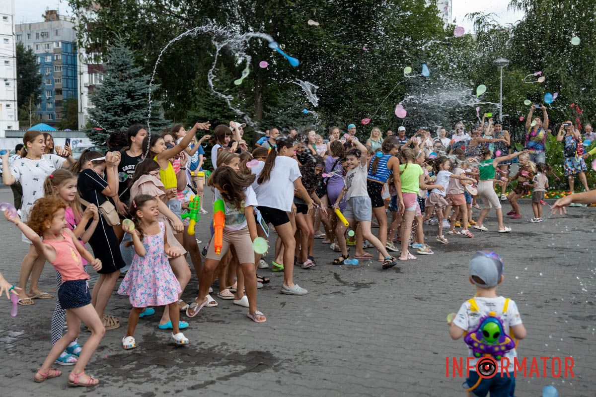 Завершення водних баталій під оплески Завершення водних баталій під оплески