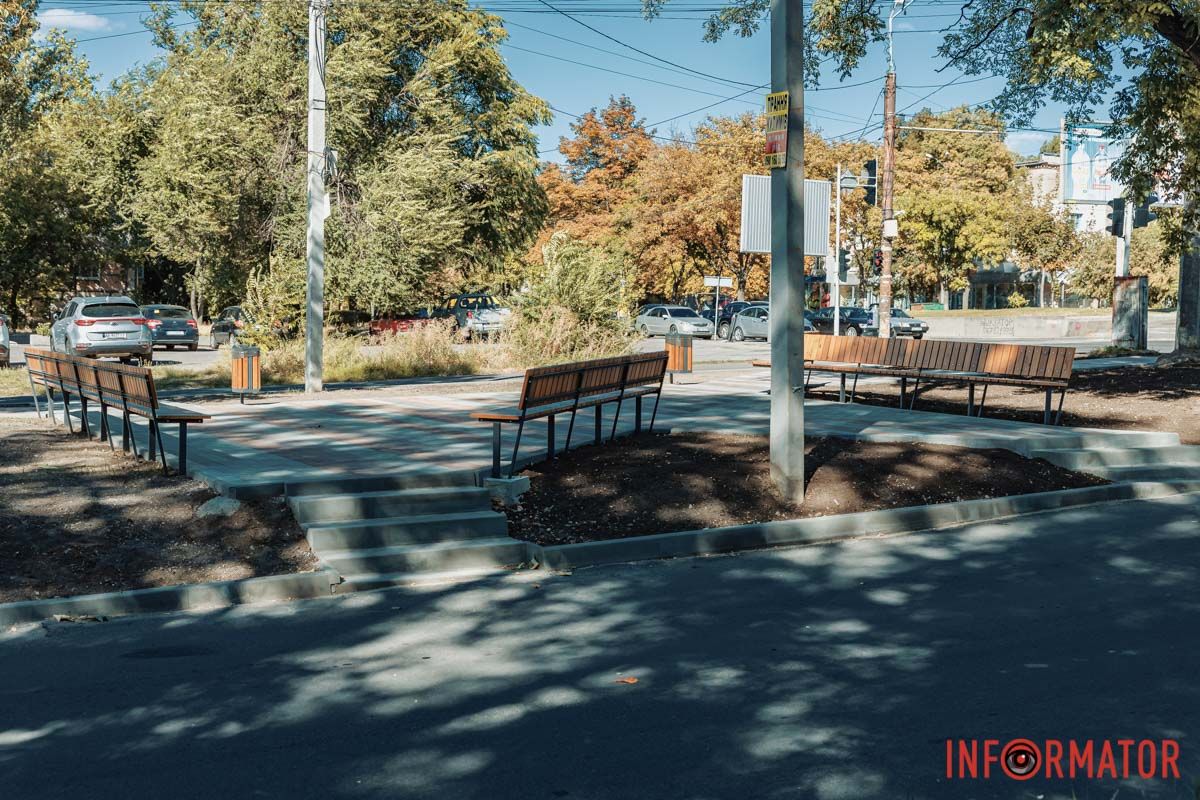 Посреди деревьев