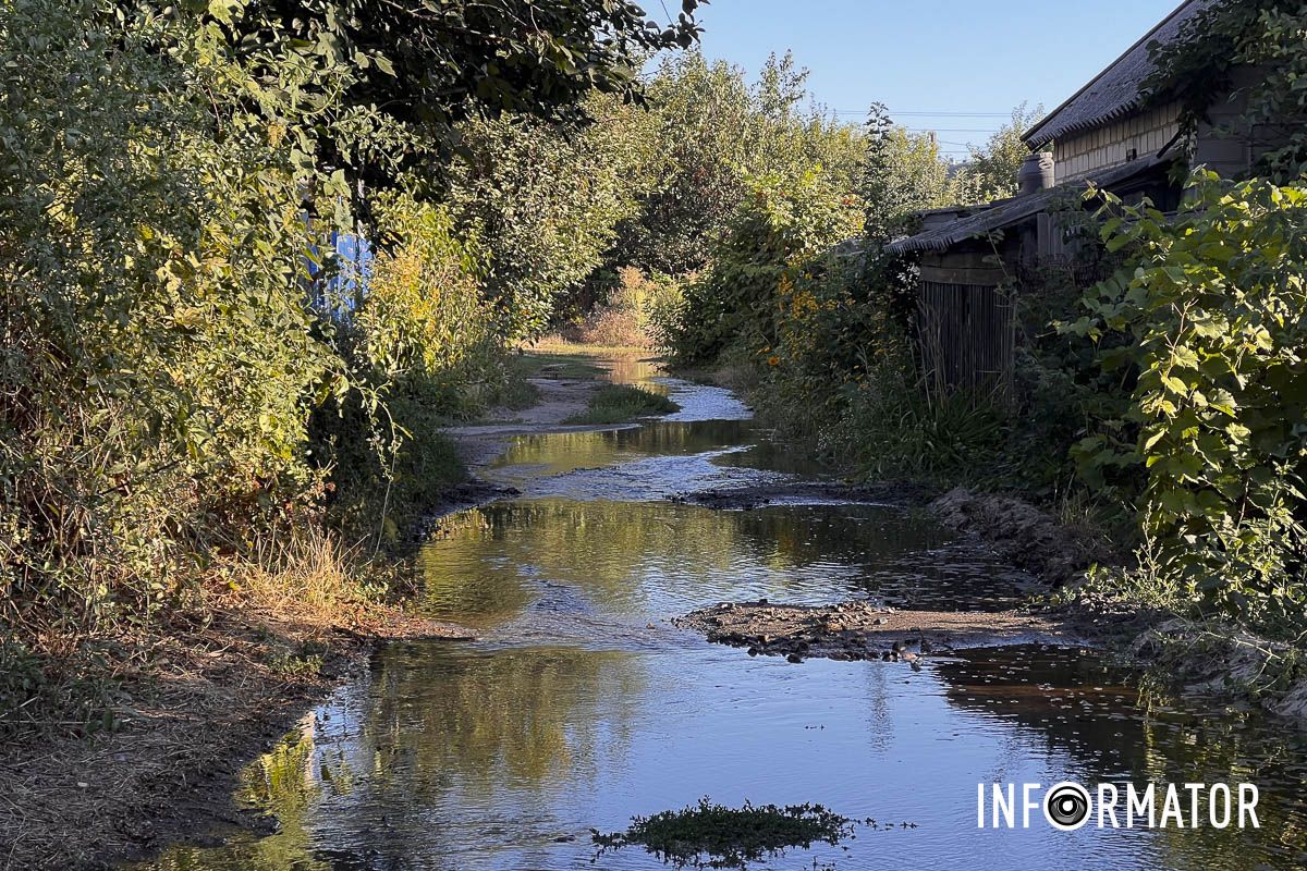 Не пройти, не проїхати: у Дніпрі заливає водою Прокопа Одимка 6