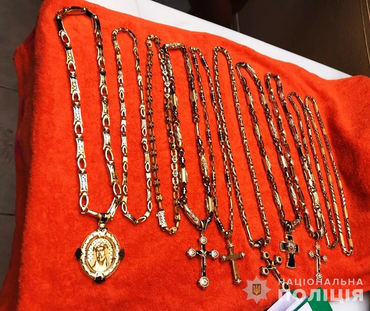 Вилучені прикраси Вилучені прикраси