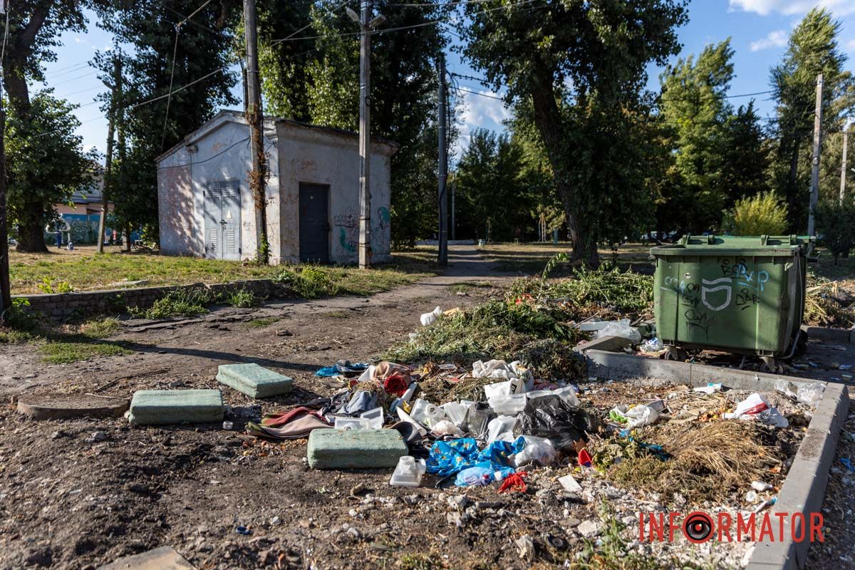 У Дніпрі на Новокримській дитячий сквер «Чижик» потребує оновлення: як він виглядає 24