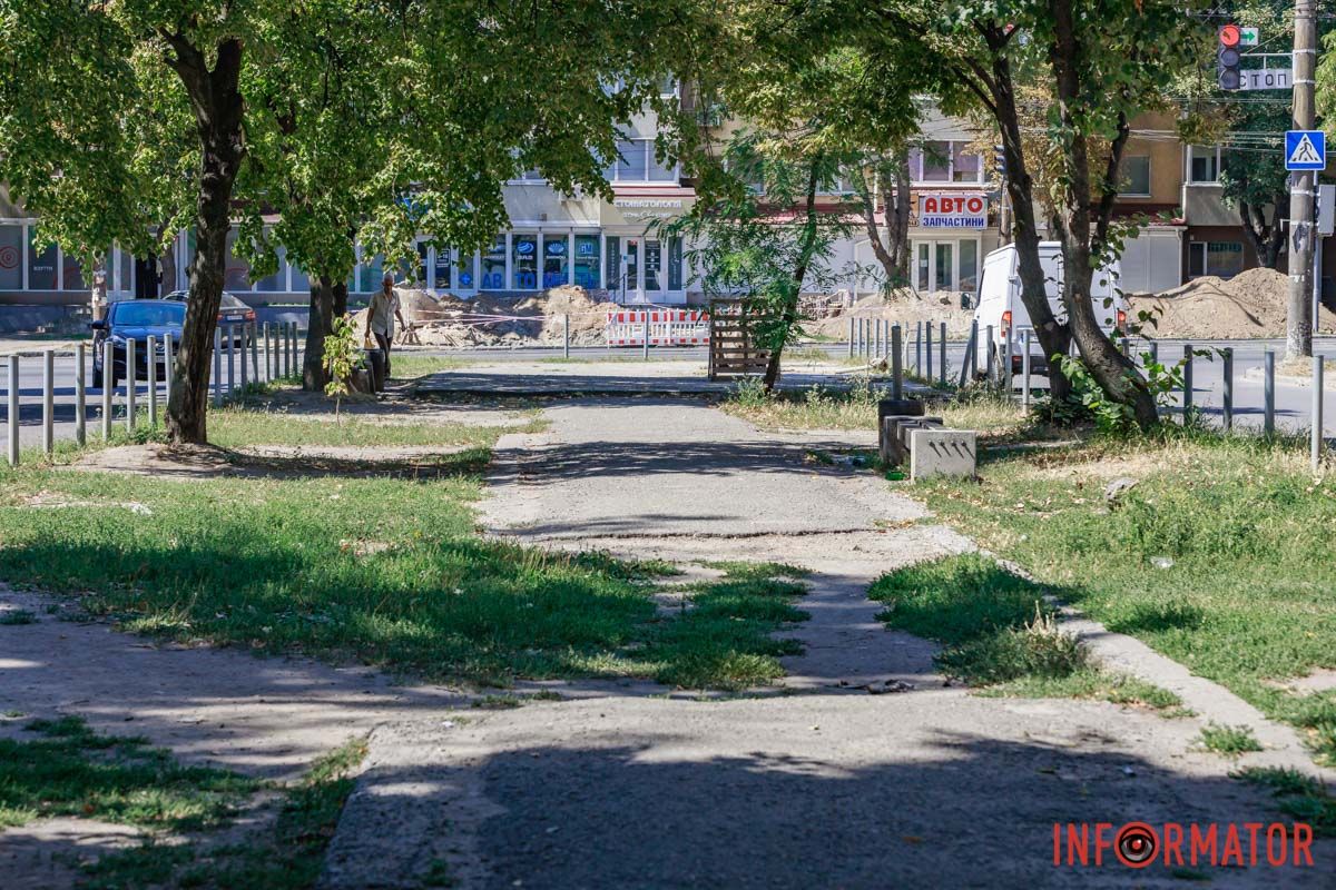 Щось ремонтують У Дніпрі хочуть оновити бульвар на вулиці Дениса Котенка: як він має виглядати 13