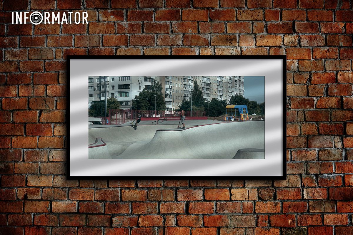 Як у художній галереї: як виглядає сквер Усачова в Дніпрі в стилі фотовиставки 13