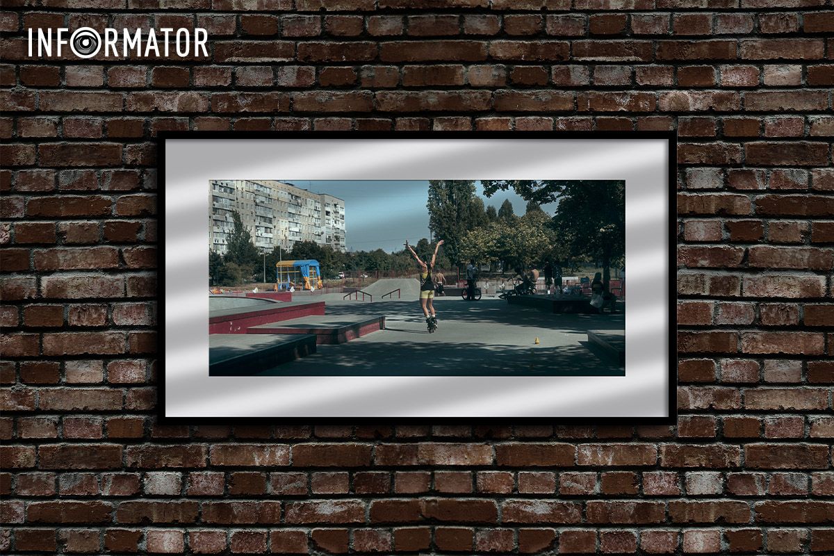 Як у художній галереї: як виглядає сквер Усачова в Дніпрі в стилі фотовиставки 14