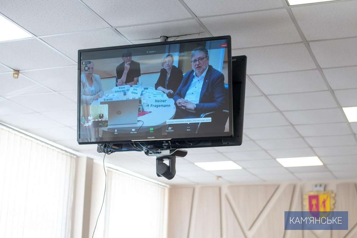 Розглянули можливості співпраці: у Кам’янському провели зустріч з представниками міста Вупперталь 1