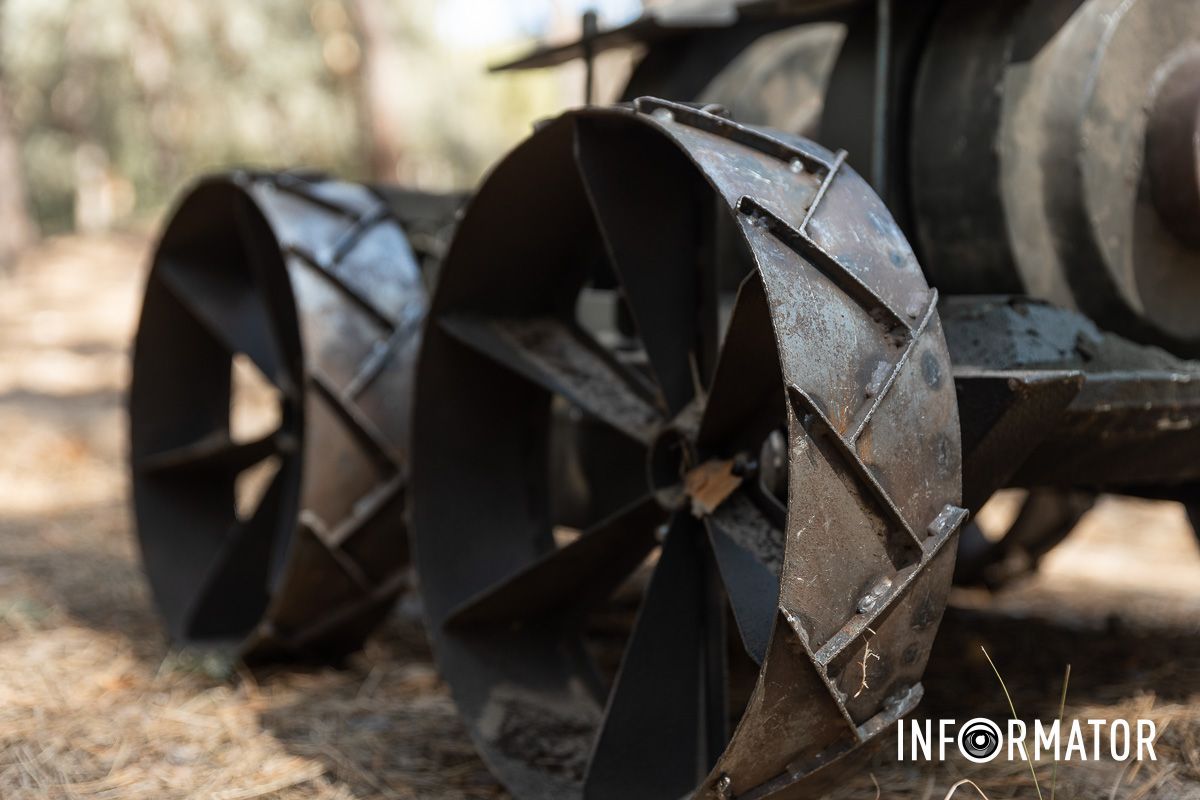 Задача – уничтожить блиндаж: в Днепре разрабатывают наземные БПЛА 