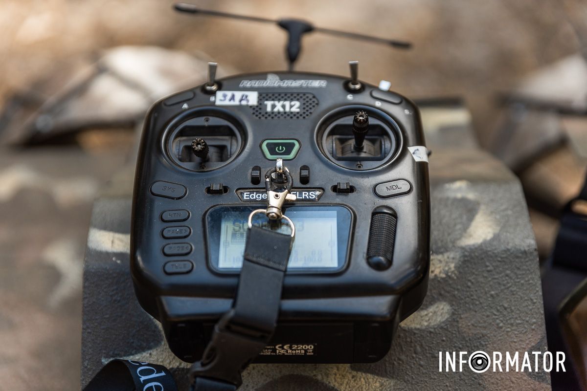 Задача - уничтожить блиндаж: в Днепре разрабатывают наземные БПЛА 