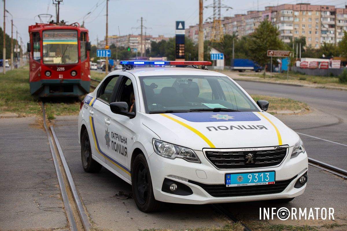 Тут зіштовхнулися Opel та Nissan