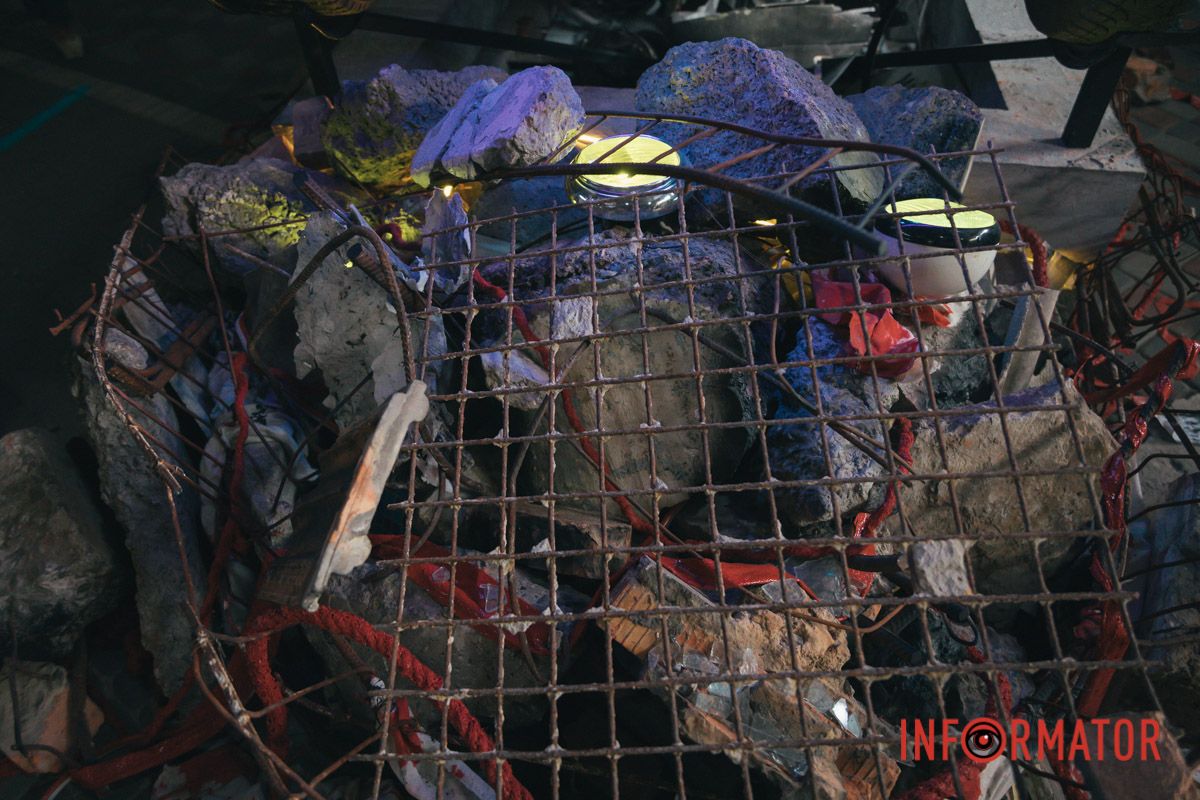 Вижила під завалами, мов Термінатор: у музеї “Машини Часу” у Дніпрі показали “(Не)розчавлену Таврію" 8