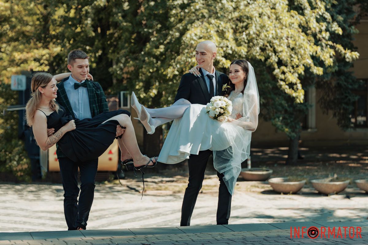 Радість та посмішки Радість та посмішки