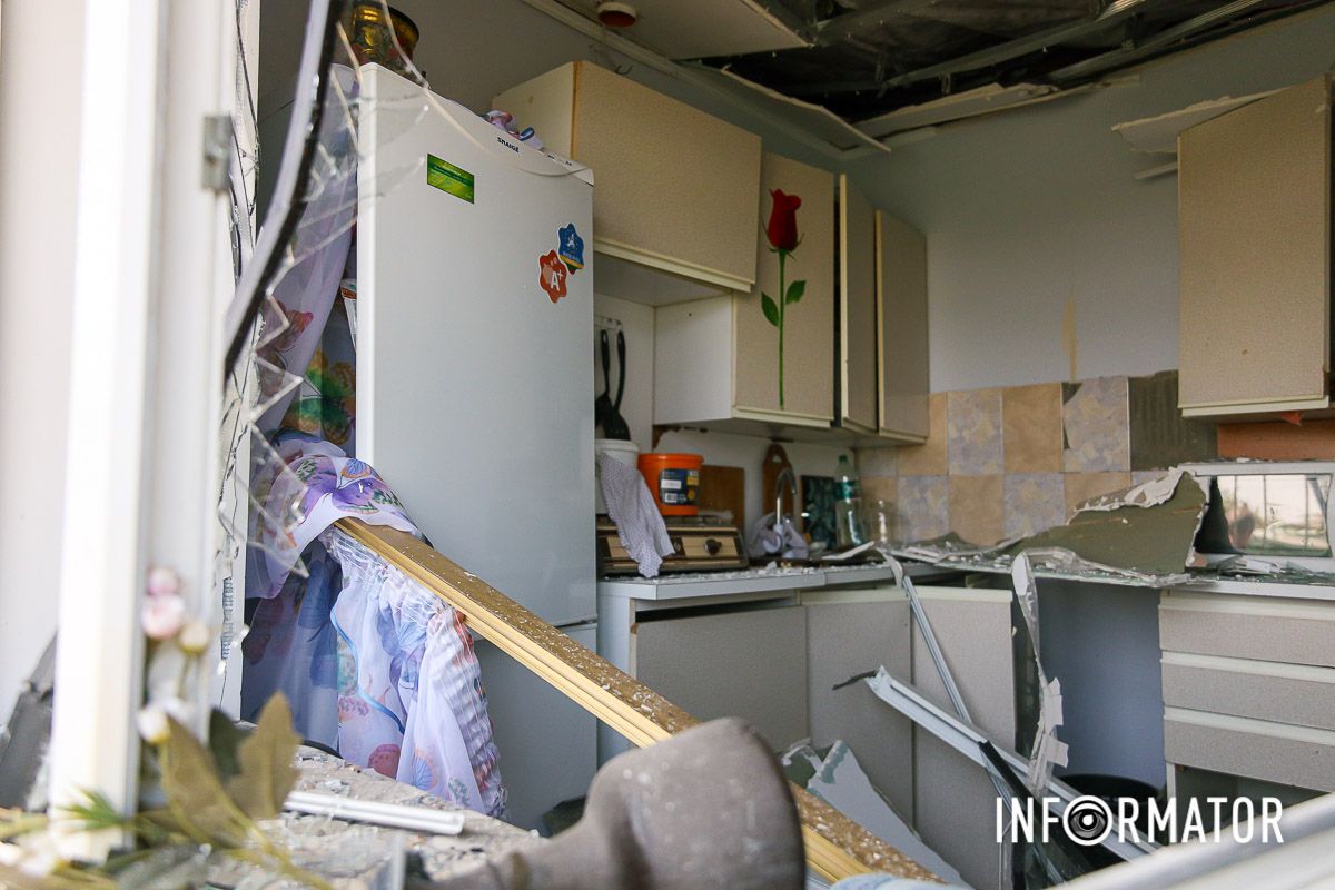 Попадания в Днепровском районе: как выглядит место удара, где погиб мужчина 13