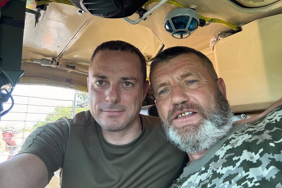 Передали військовим необхідне: мер Кам’янського побував у військових на Донецькому напрямку 3