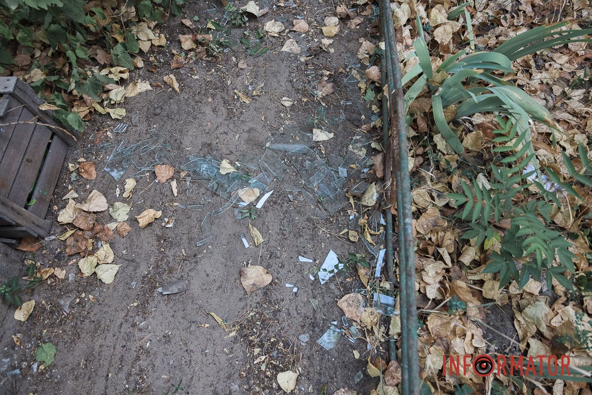 У Дніпрі ліквідовують наслідки нічної ракетної атаки: як виглядають пошкоджені будівлі 2