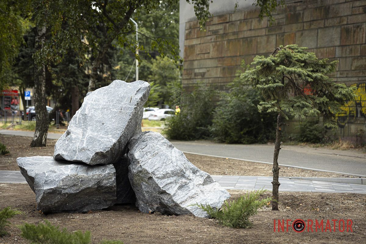 Поблизу "Старої вежі"