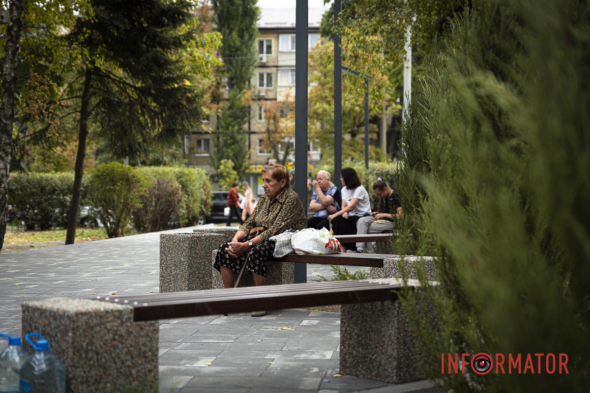 Зелена зона знаходиться на проспекті Науки біля дому №102