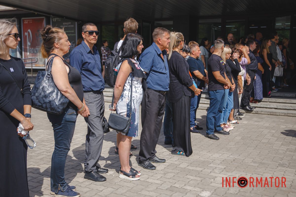 В Днепре провели в засвете руководителя театра оперы и балета Константина Пинчука 32