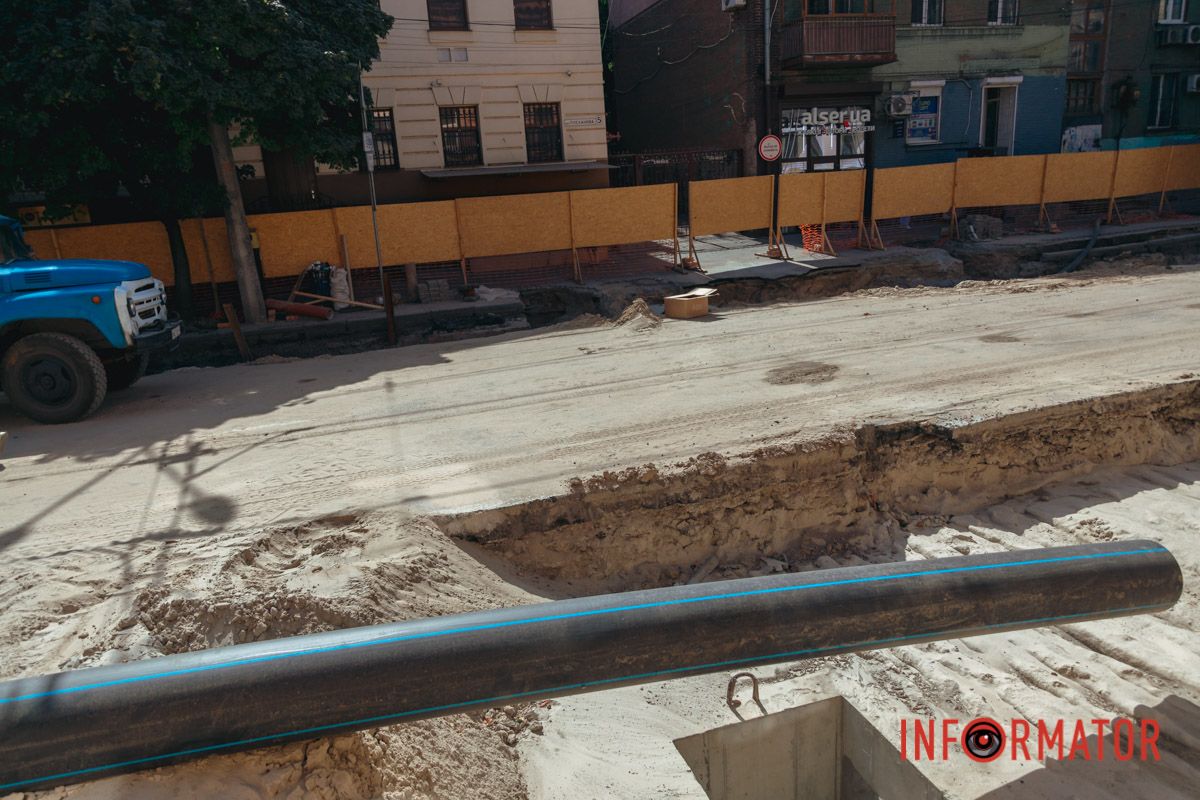 Там ремонтируют ливневый коллектор