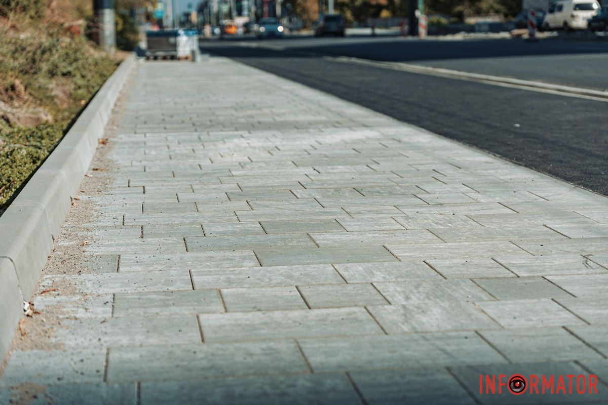 Тротуар Тротуар