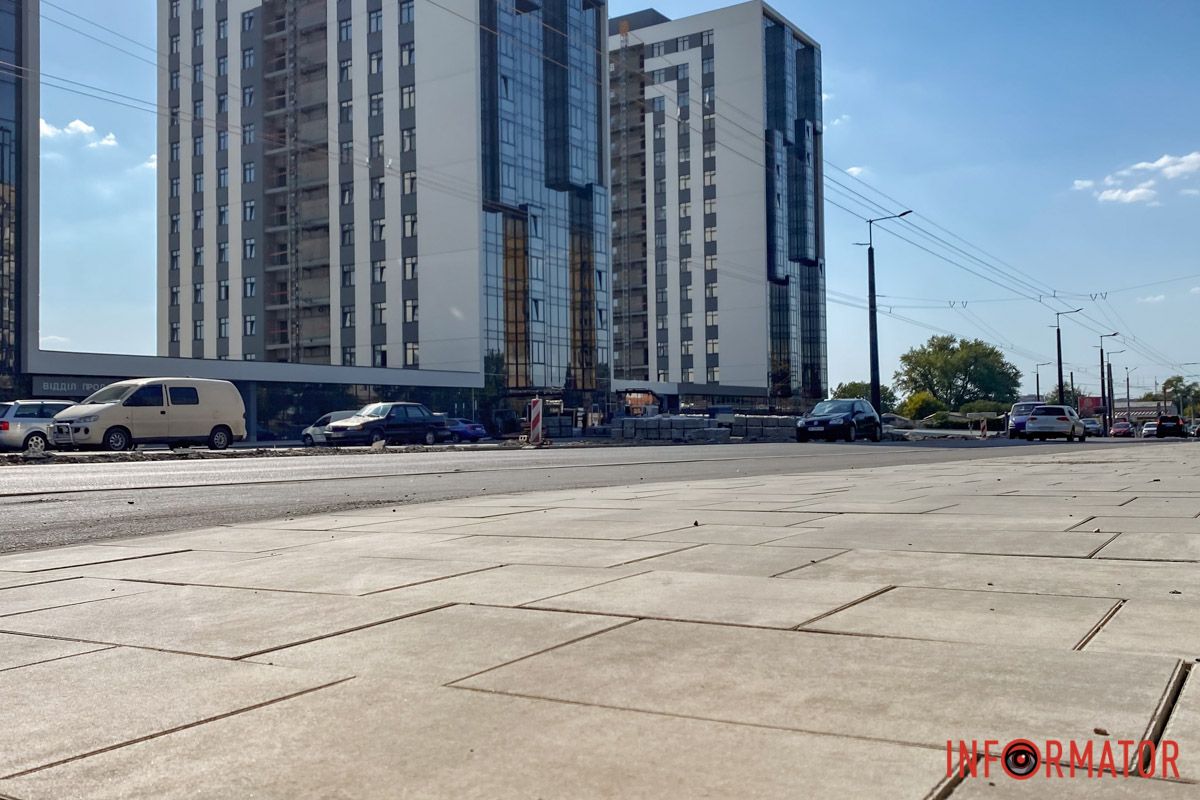 Издалека Издалека