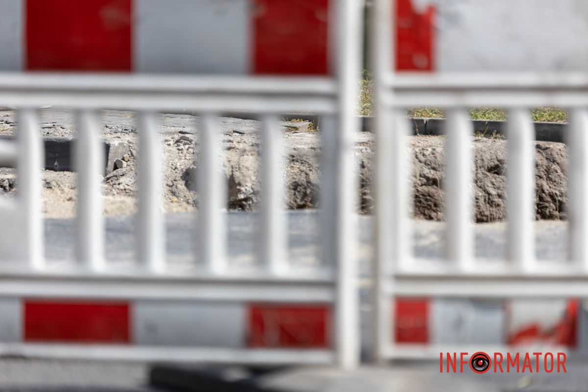 Отметим, что коммунальщики хотят заменить старый коллектор новым Отметим, что коммунальщики хотят заменить старый коллектор новым