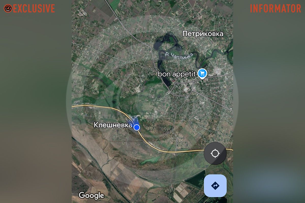 Біля села Клешнівка, в районі з’їзду на Петриківку борд 4