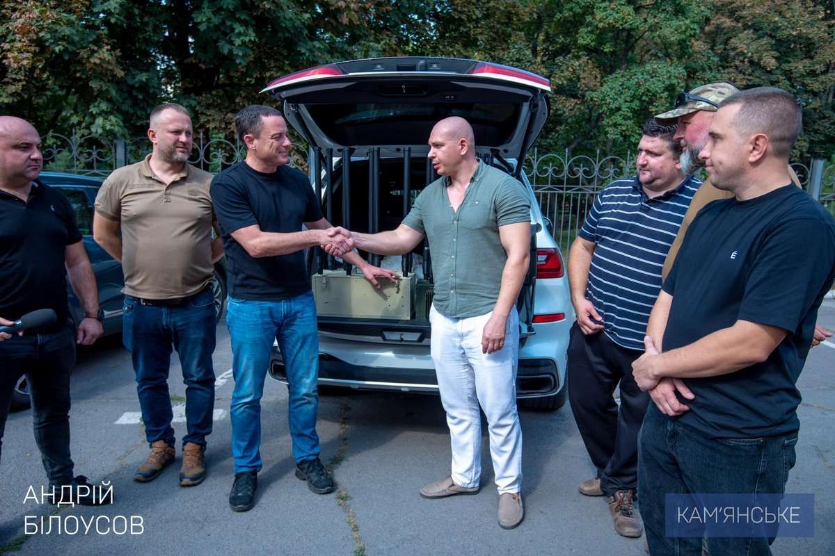 У Кам’янському передали військовим прилади радіоелектронної боротьби