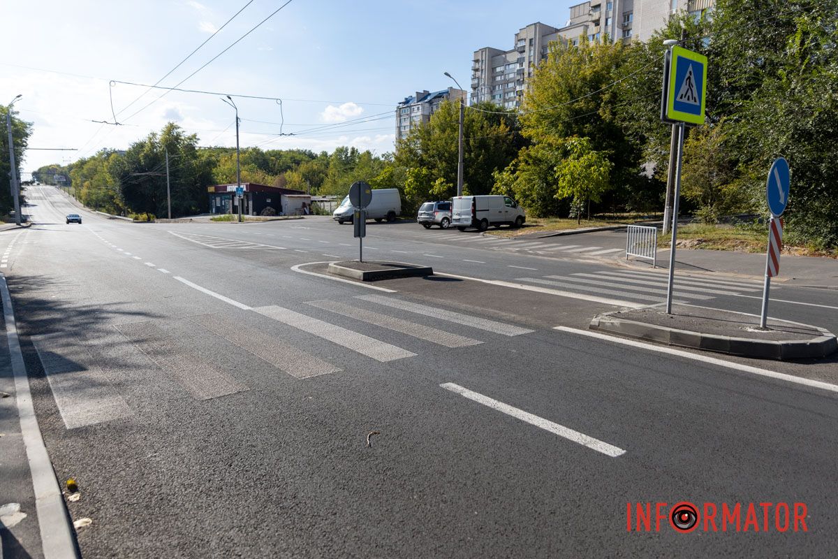 У Дніпрі на капітально відремонтованому за останні 20 років бульварі Слави зникли "лежачі поліцейські" 14