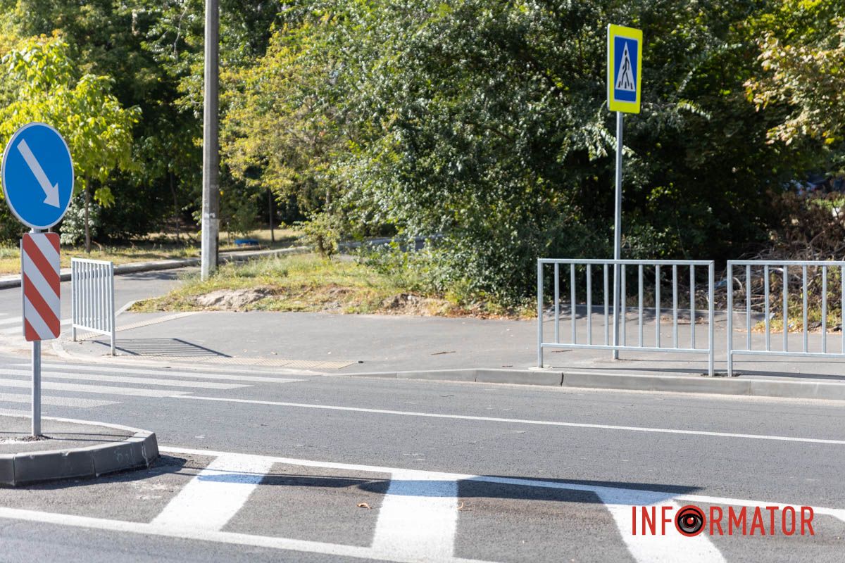 У Дніпрі на капітально відремонтованому за останні 20 років бульварі Слави зникли "лежачі поліцейські" 9