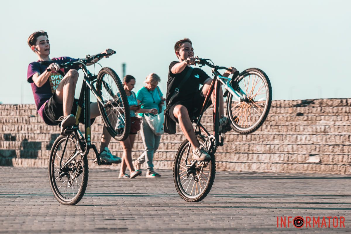 Мій Дніпропетровськ, мій Січеслав,