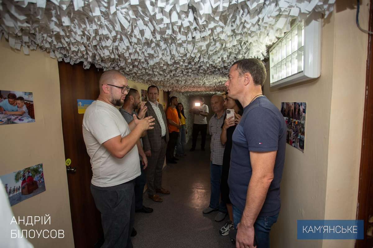 Также здесь будут оказывать помощь военным, вынужденным переселенцам Направленный на работу с детьми: в Каменском открылся «Волонтерский центр» 7