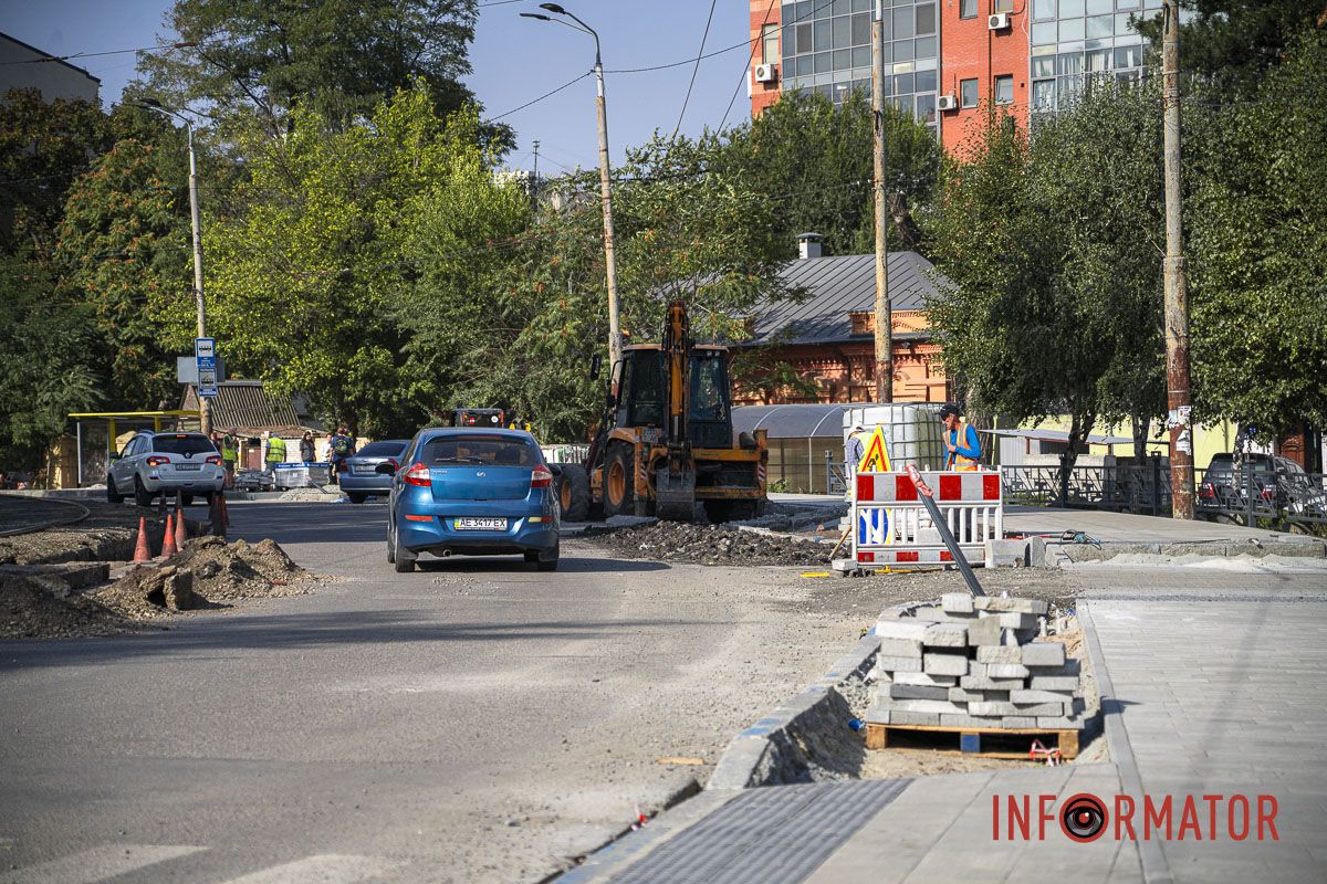 Ведутся работы на площади Соборной