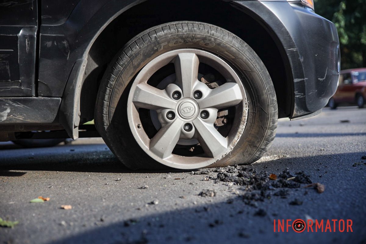 У Дніпрі на Степана Бандери зіткнулися Kia, Subaru та Baic: рух ускладнено 10