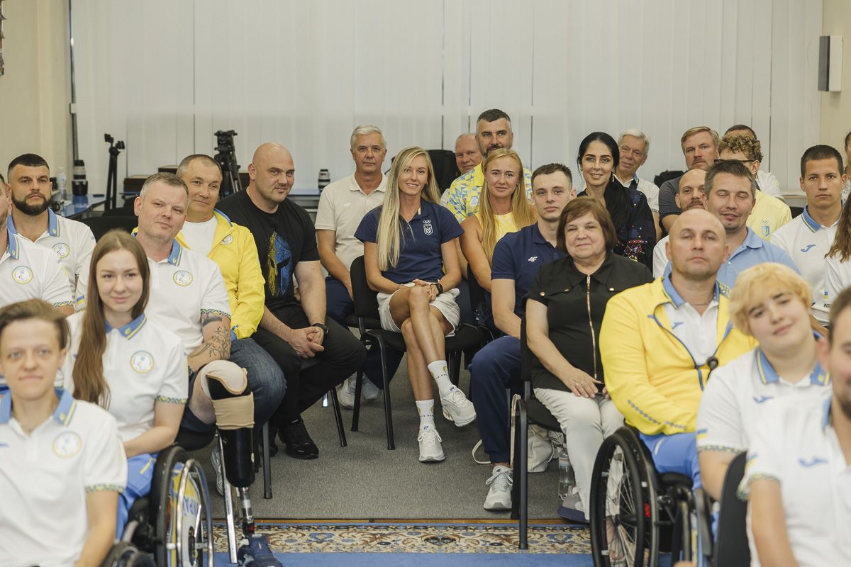 На Днепропетровщине торжественно поздравили с возвращением домой олимпийцев и паралимпийцев 4