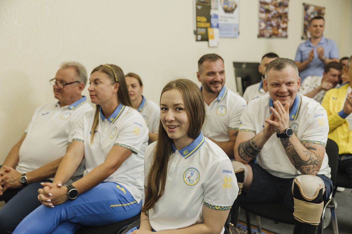 На Днепропетровщине торжественно поздравили с возвращением домой олимпийцев и паралимпийцев 6