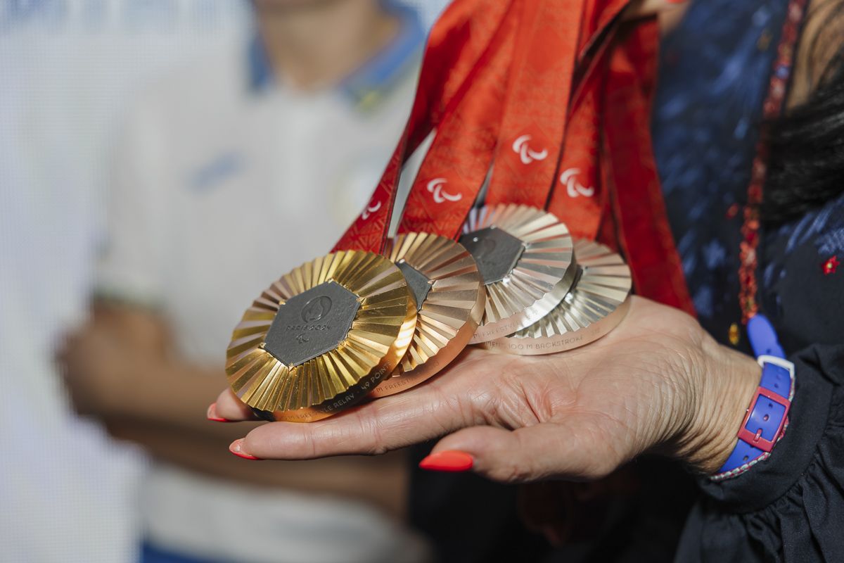 На Днепропетровщине торжественно поздравили с возвращением домой олимпийцев и паралимпийцев 7