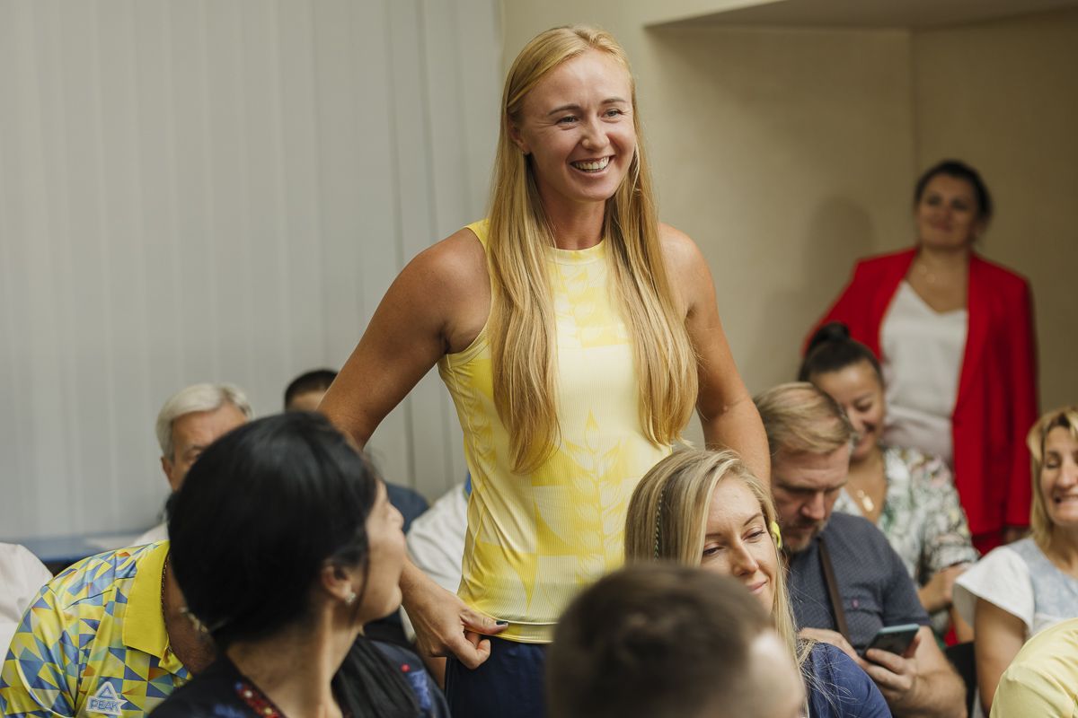 На Днепропетровщине торжественно поздравили с возвращением домой олимпийцев и паралимпийцев 10