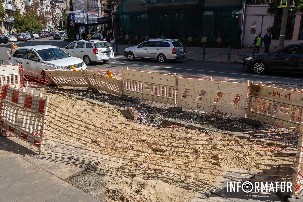 Зараз "портал" засипали Зараз "портал" засипали