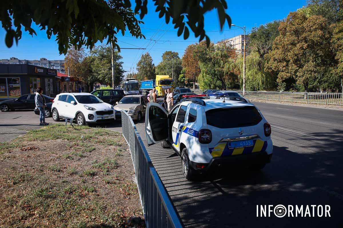 Тут столкнулись Daewoo, Audi и Kia