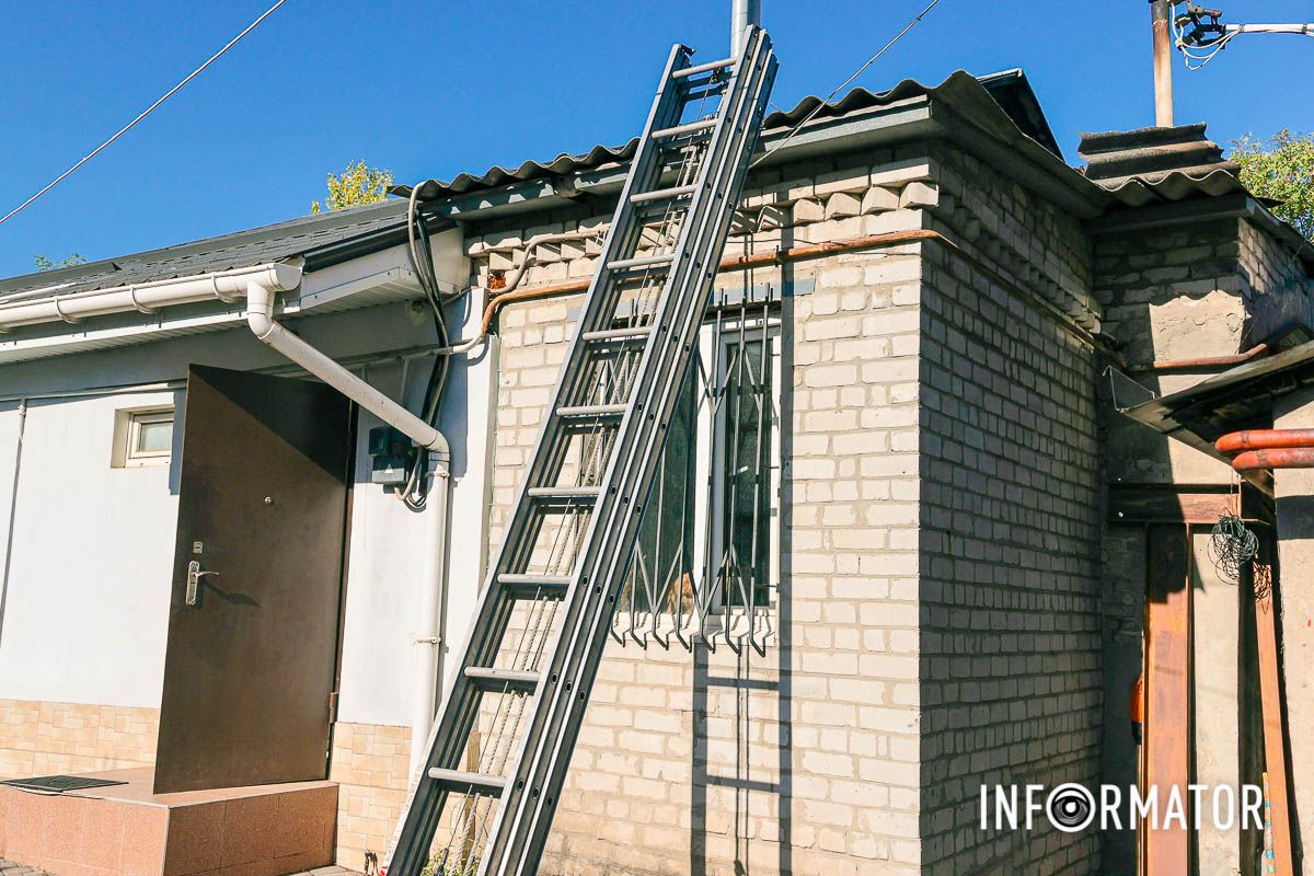 Внаслідок події загиблих та травмованих немає У Дніпрі на Святослава Хороброго працюють рятувальники та медики: рух ускладнено 7