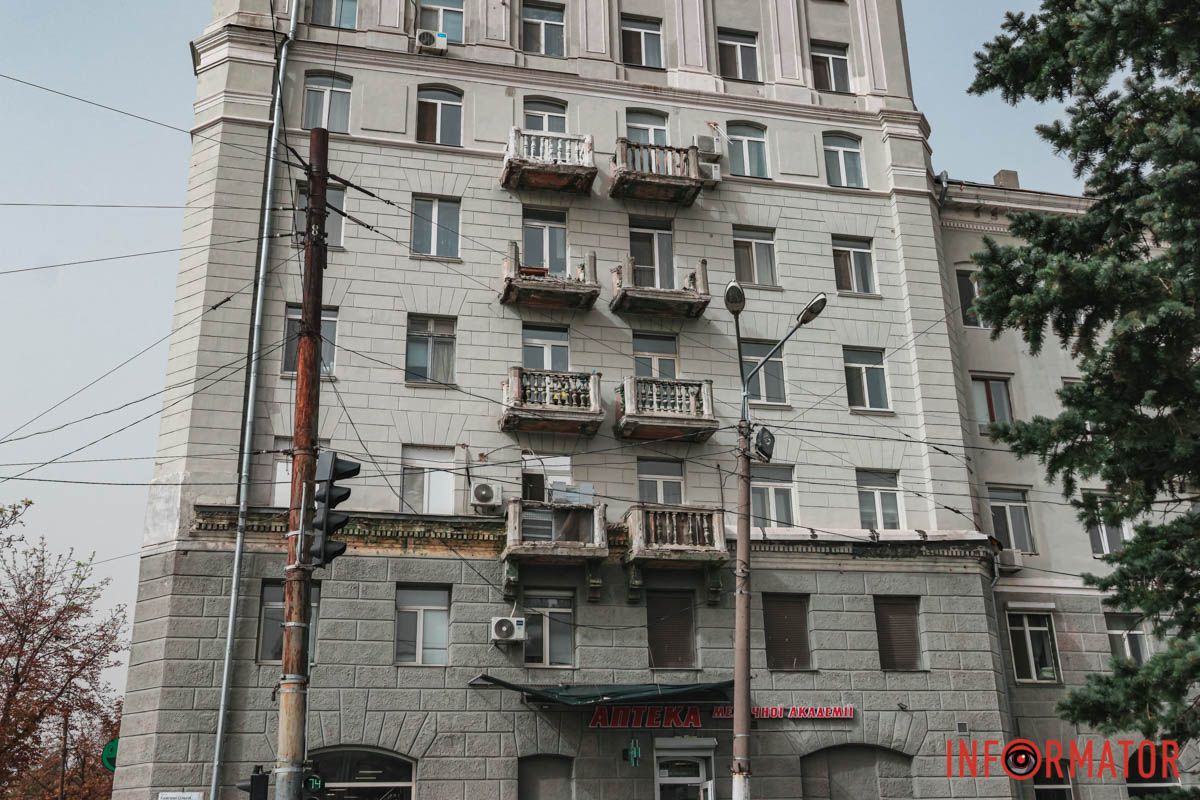 У Дніпрі обвалився балкон У Дніпрі обвалився балкон