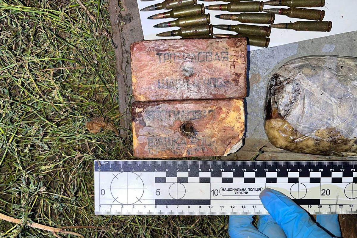 Виявилось, що під час сварки чоловік дістав гранату та кинув у бік знайомих