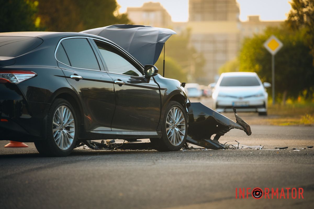 Внаслідок аварії постраждала водійка Toyota
