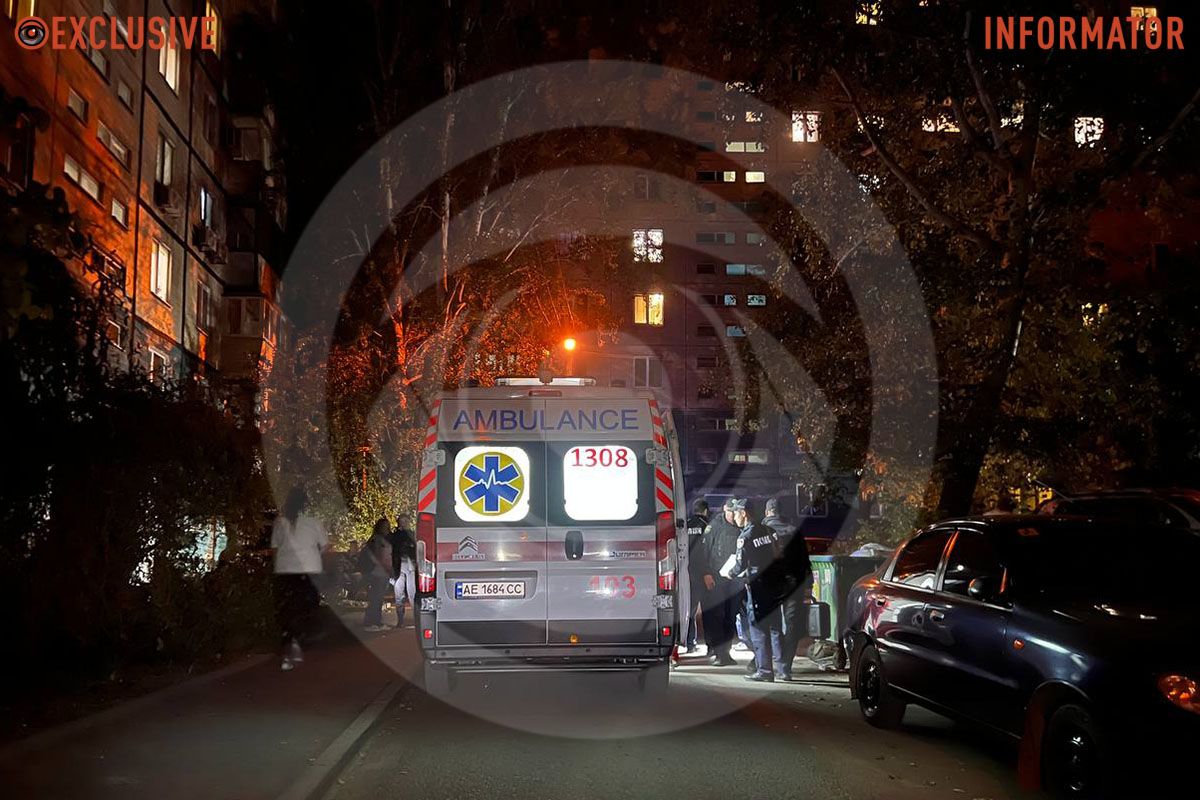 Вечером 6 октября в Штабном переулке было неспокойно Вечером 6 октября в Штабном переулке было неспокойно