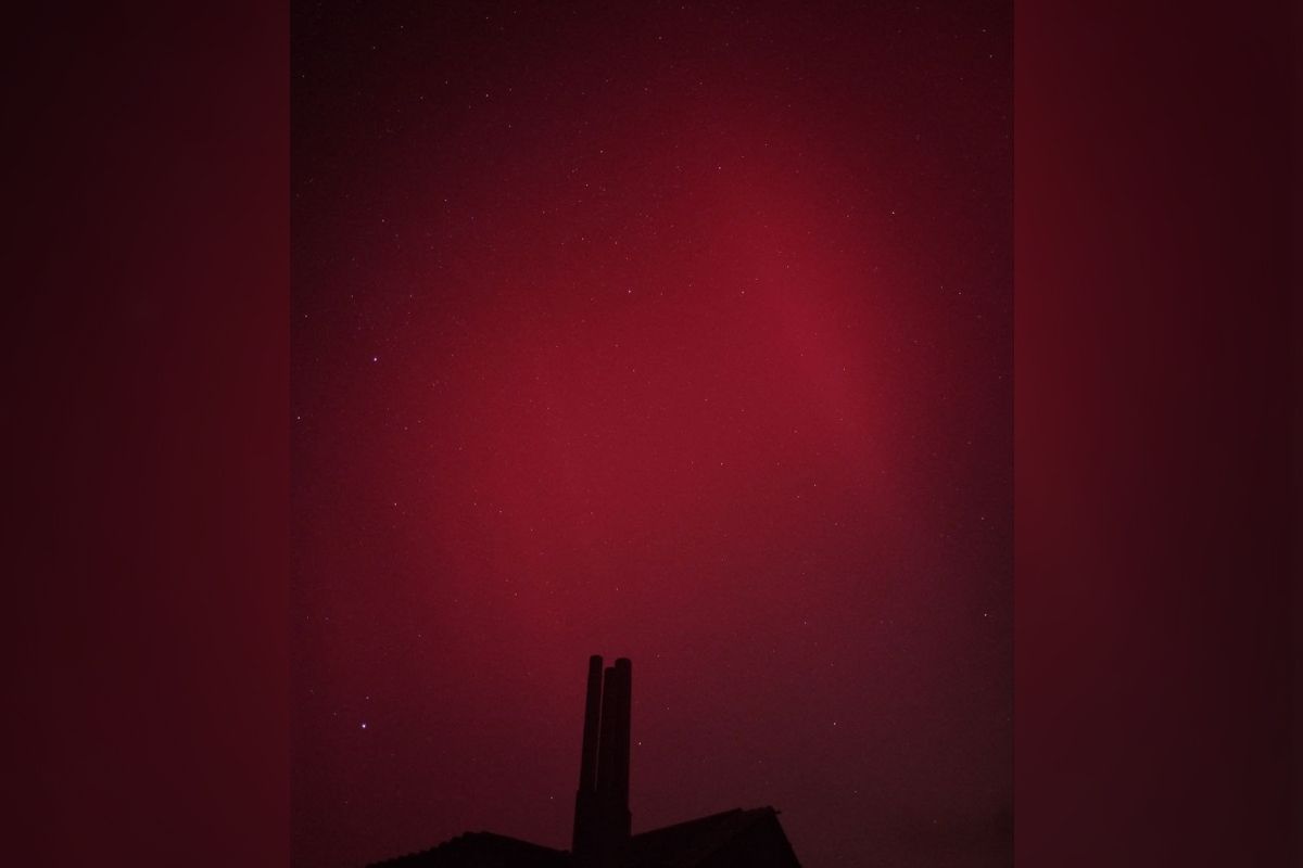 Космическая красота: в небе над Днепром увидели северное сияние 6