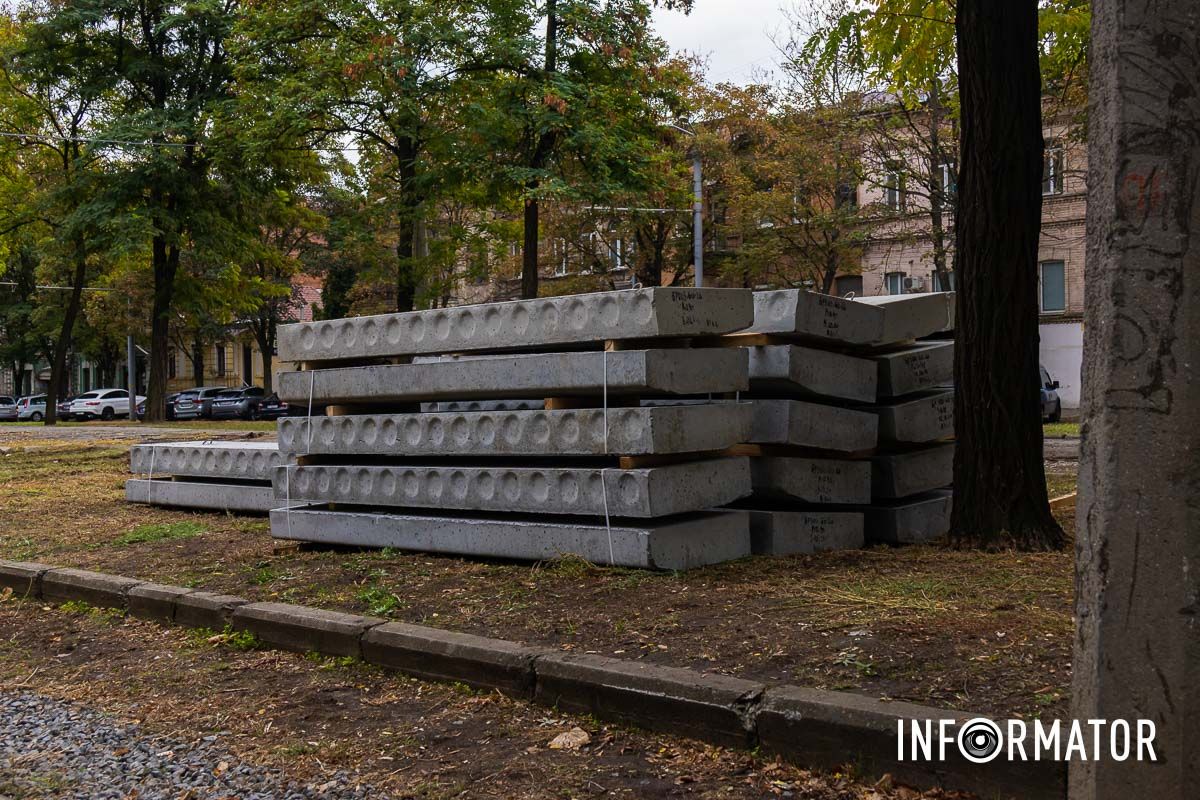 Когда ремонт закончат, заасфальтируют участок рядом