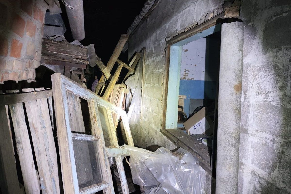У Дніпроова опубликовали фотографии с последствиями атаки У ДнепрОВА опубликовали фотографии с последствиями атаки