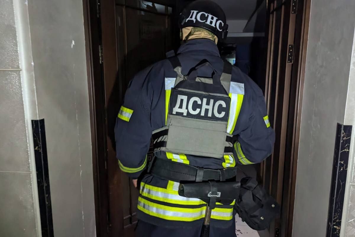 Повреждения получили магазин, админздание, учебное заведение, семь многоквартирных домов Повреждения получили магазин, админздание, учебное заведение, семь многоквартирных домов