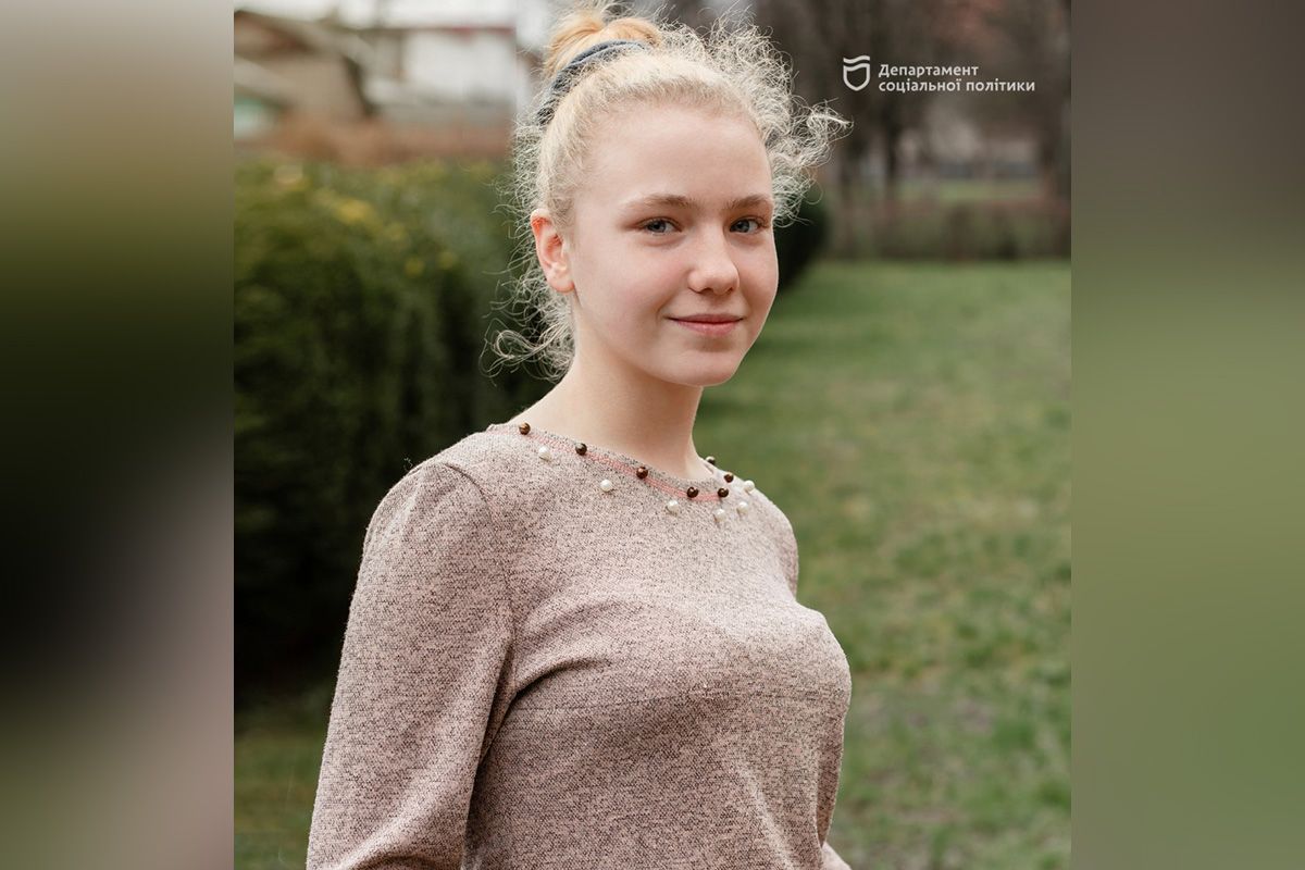 В Днепре живет 15-летняя Алина, нуждающаяся в родительской любви и домашнем уюте В Днепре живет 15-летняя Алина, нуждающаяся в родительской любви и домашнем уюте