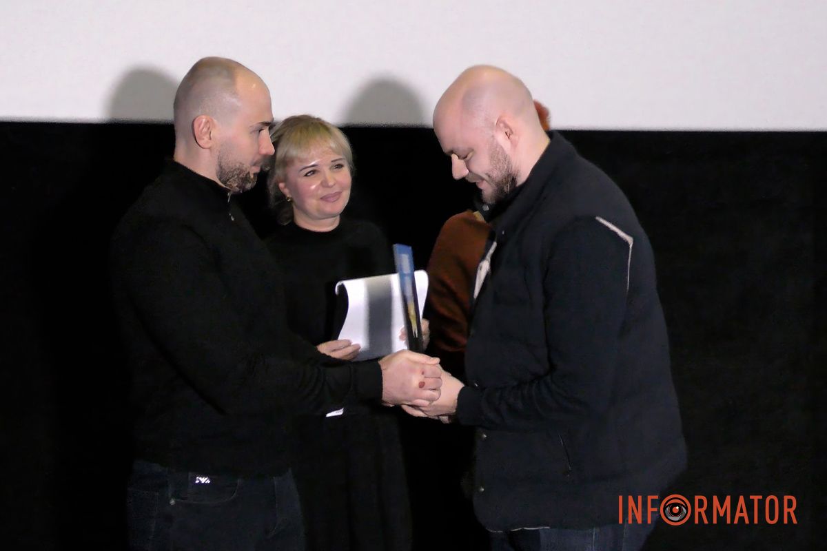 У центрі уваги опинилися кінологи, які планували участь у виставках і займалися розведенням собак, але їхні плани обірвалися через війну У центрі уваги опинилися кінологи, які планували участь у виставках і займалися розведенням собак, але їхні плани обірвалися через війну