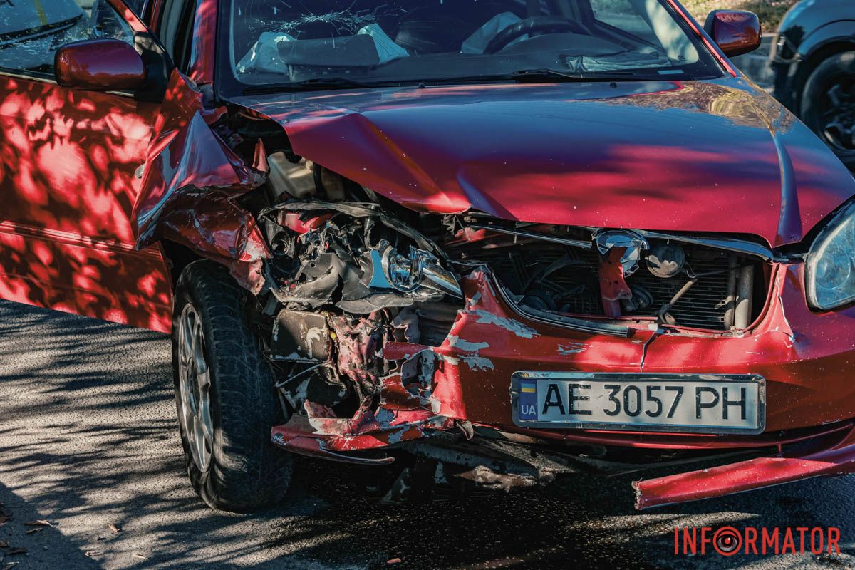 Там зіштовхнулись BYD та Hyundai Там зіштовхнулись BYD та Hyundai